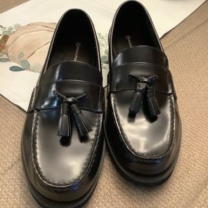 Rockport Black Tassel Dress shoe, size 8.5W